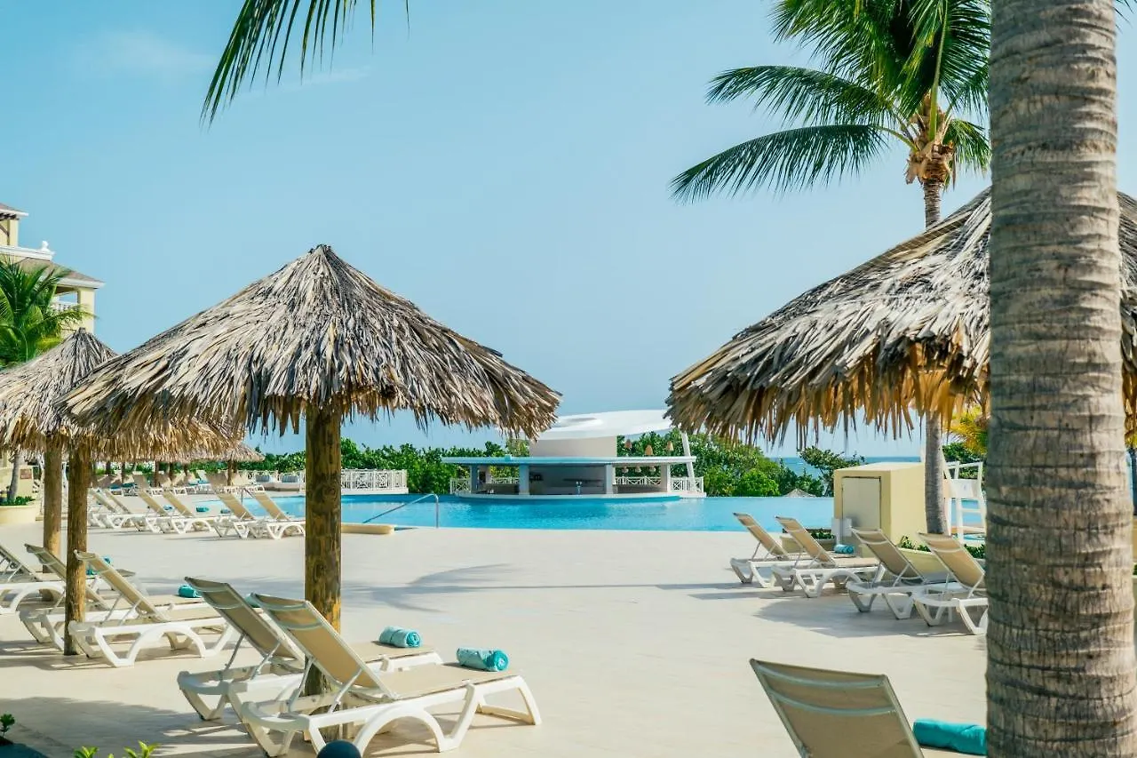 Iberostar Waves Rose Hall Beach Montego Bay 5*,