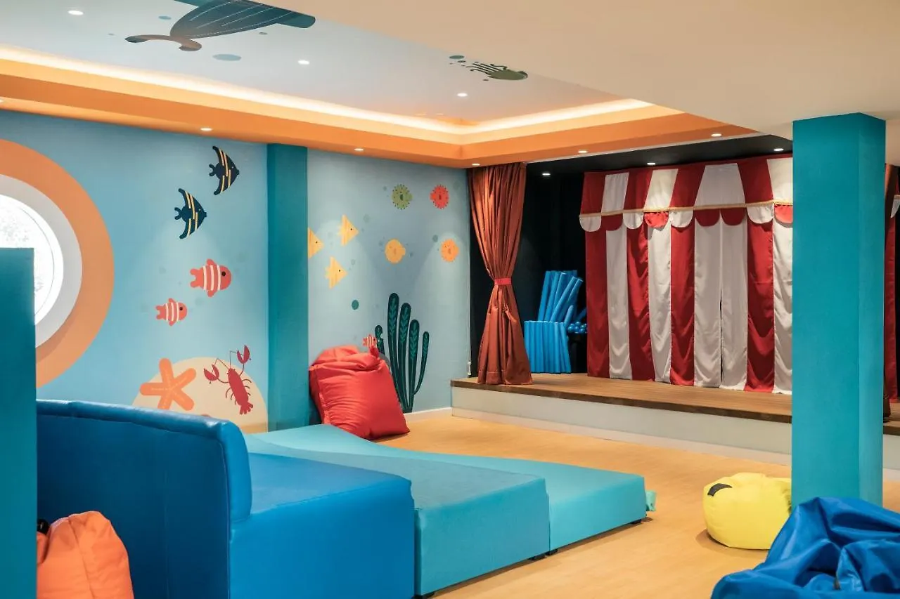 Ośrodek wypoczynkowy Iberostar Waves Rose Hall Beach Montego Bay
