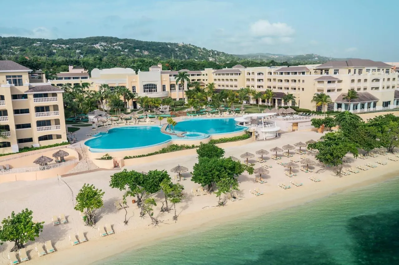 Iberostar Waves Rose Hall Beach Montego Bay