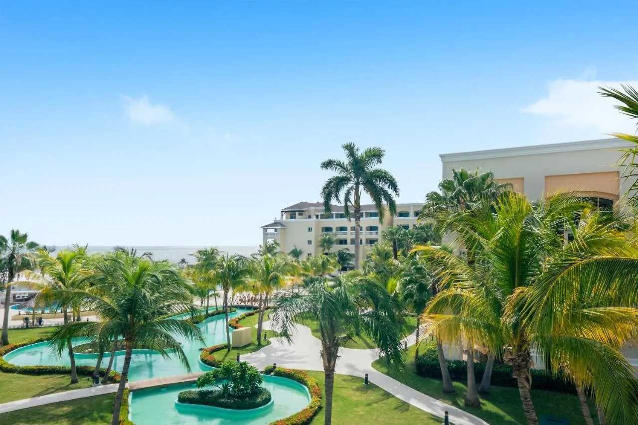 Iberostar Waves Rose Hall Beach Montego Bay Jamajka
