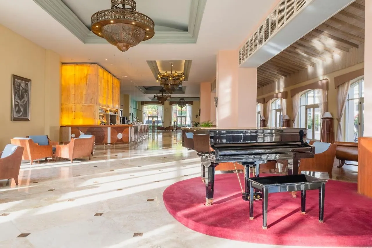 Iberostar Waves Rose Hall Beach Montego Bay 5*,