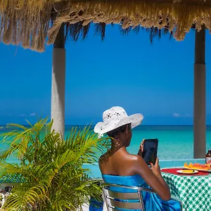 Legends 3*, Negril Giamaica